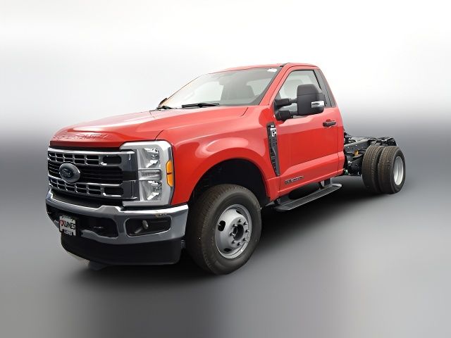 2023 Ford F-350 XLT