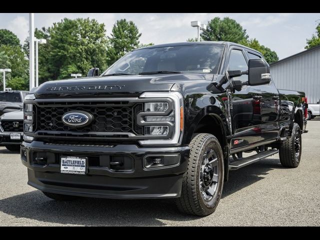 2023 Ford F-350 Lariat