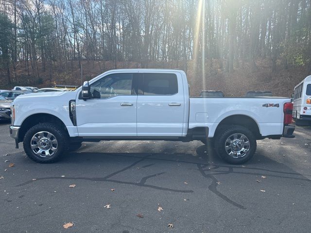 2023 Ford F-350 Lariat