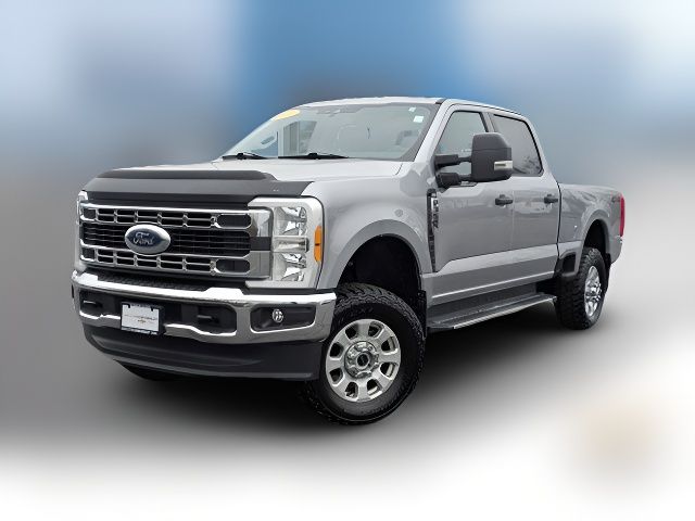 2023 Ford F-350 XLT