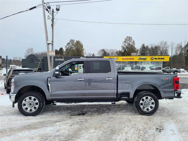 2023 Ford F-350 Lariat