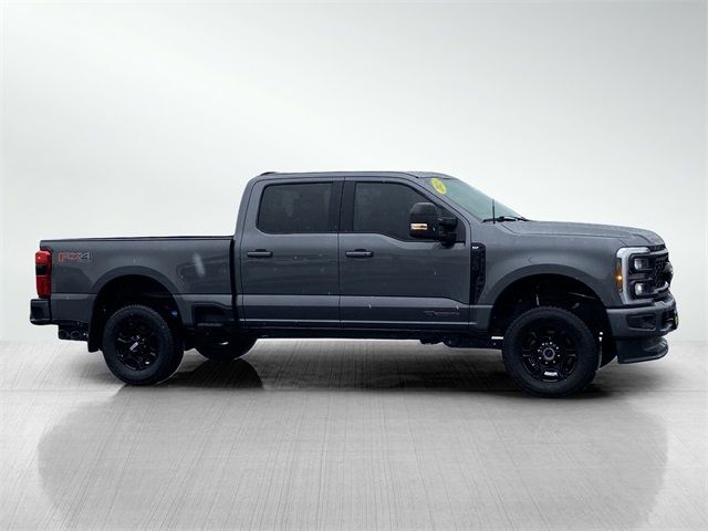 2023 Ford F-350 XLT