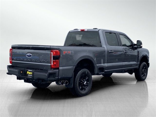 2023 Ford F-350 XLT