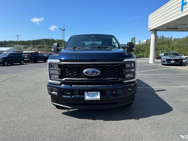 2023 Ford F-350 XLT