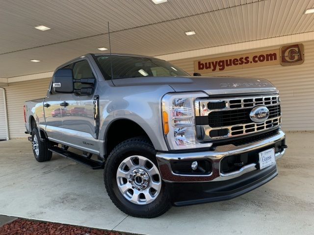 2023 Ford F-350 XLT