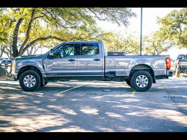 2023 Ford F-350 XLT