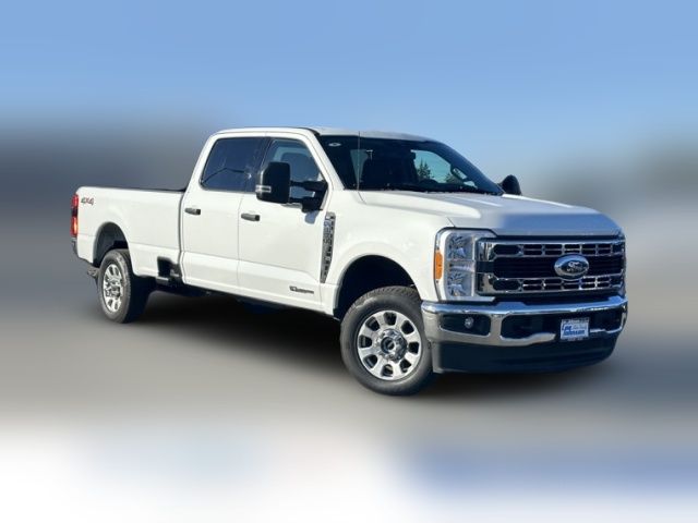 2023 Ford F-350 XLT