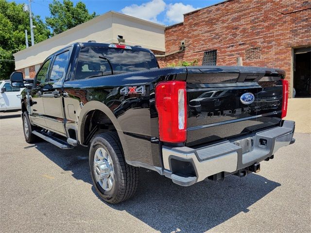 2023 Ford F-350 XLT