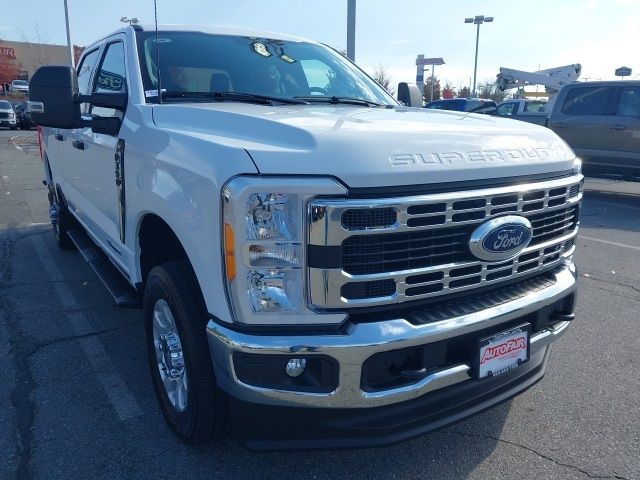 2023 Ford F-350 XLT