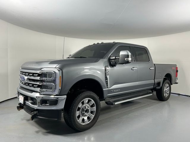 2023 Ford F-350 Lariat