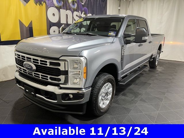 2023 Ford F-350 XLT