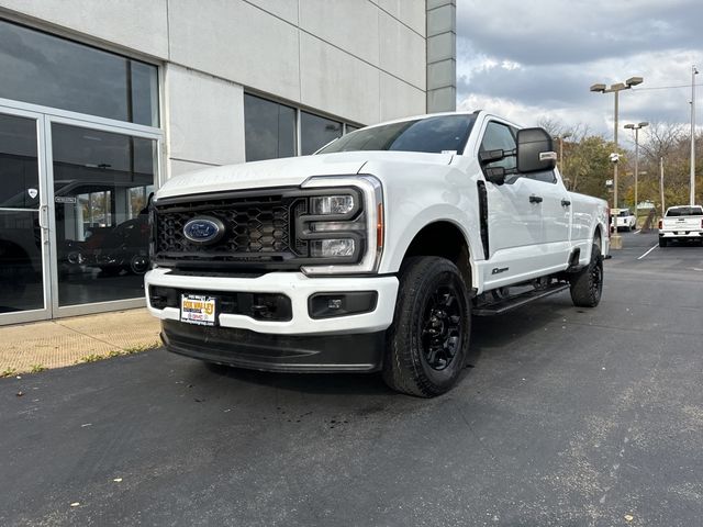 2023 Ford F-350 XL