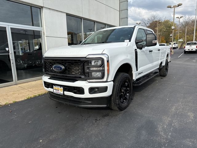 2023 Ford F-350 XL