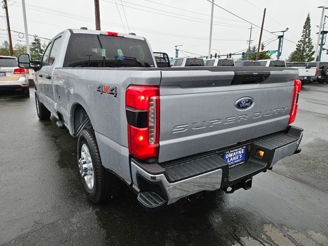 2023 Ford F-350 XLT