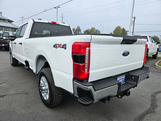 2023 Ford F-350 XLT