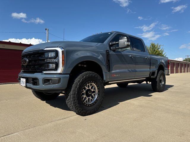 2023 Ford F-350 Lariat