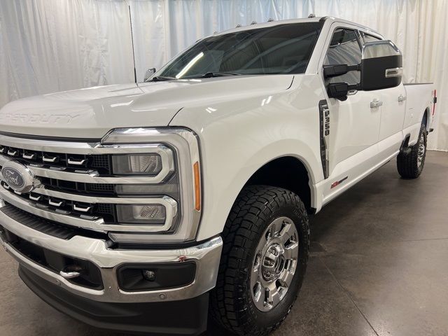 2023 Ford F-350 Lariat