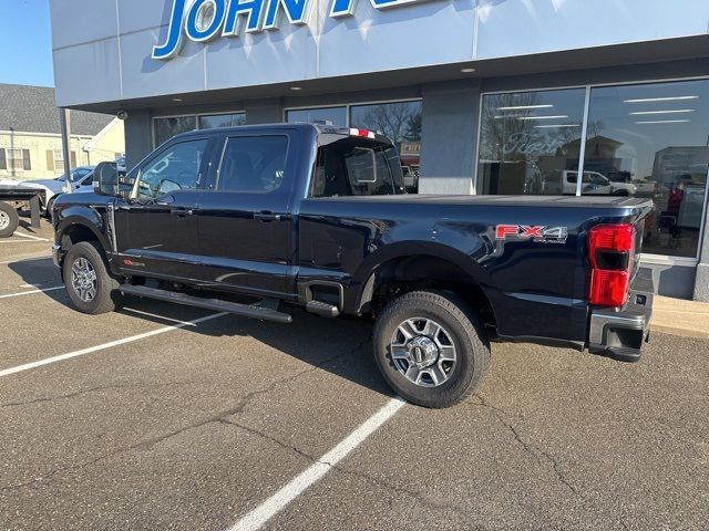 2023 Ford F-350 Lariat