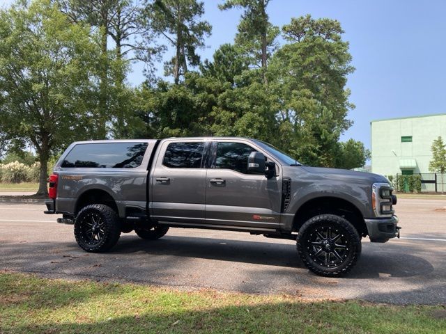 2023 Ford F-350 Lariat