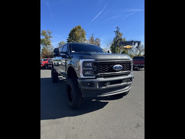 2023 Ford F-350 Lariat