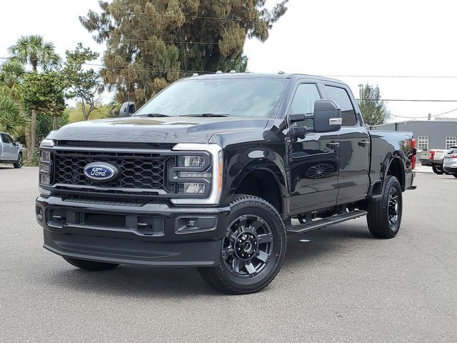 2023 Ford F-350 Lariat