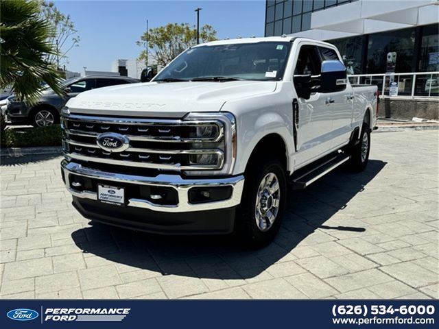 2023 Ford F-350 Lariat