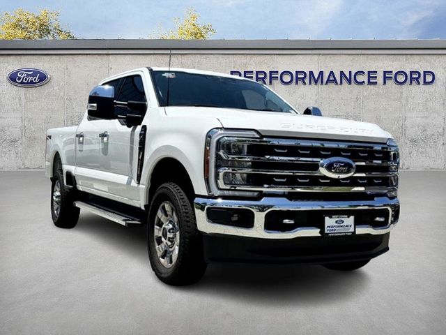 2023 Ford F-350 Lariat