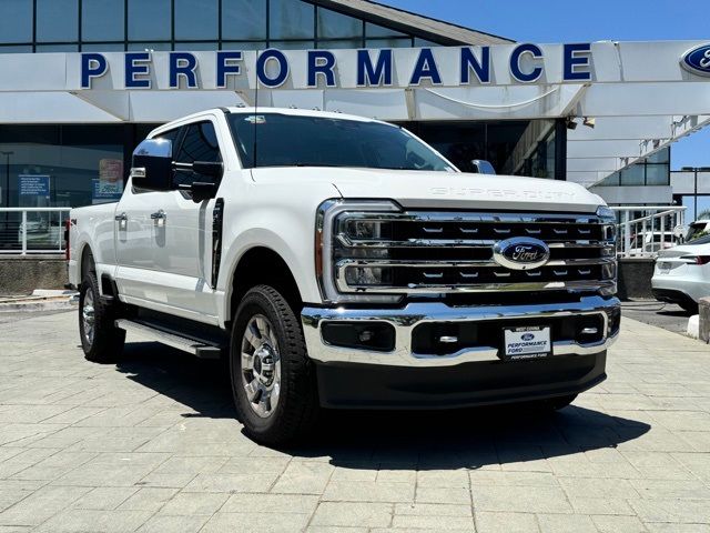 2023 Ford F-350 Lariat