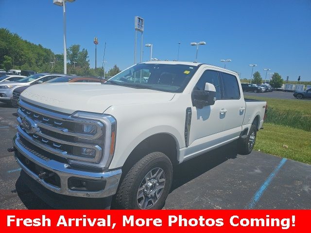 2023 Ford F-350 Lariat