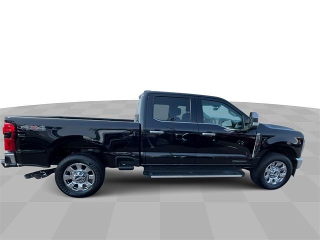 2023 Ford F-350 Lariat