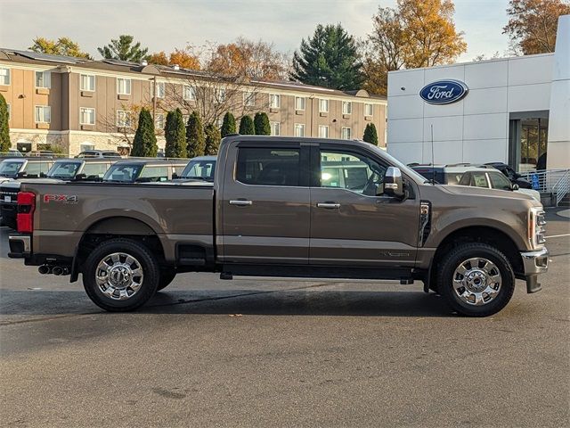 2023 Ford F-350 Lariat