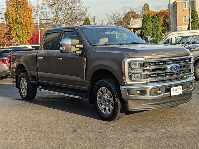 2023 Ford F-350 Lariat