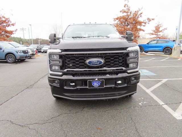 2023 Ford F-350 Lariat