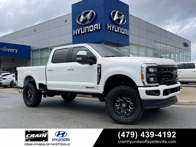 2023 Ford F-350 Lariat