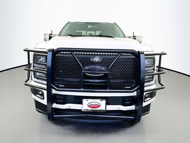 2023 Ford F-350 Lariat