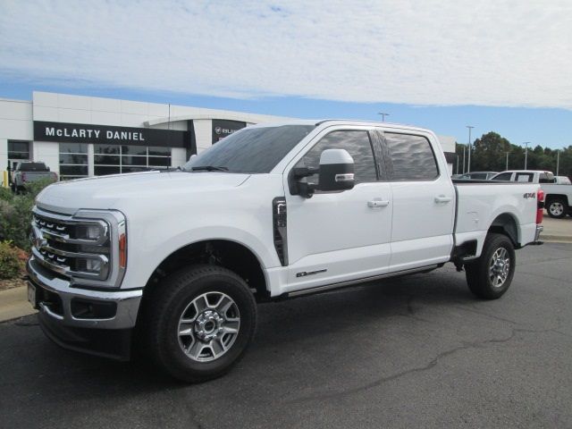 2023 Ford F-350 Lariat