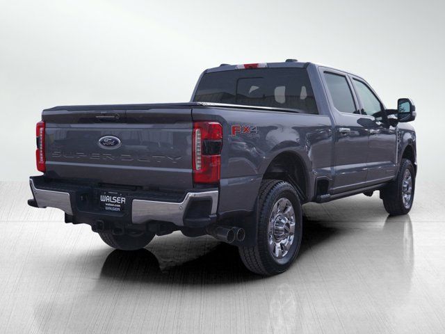 2023 Ford F-350 Lariat