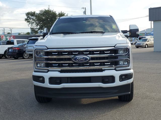 2023 Ford F-350 Lariat