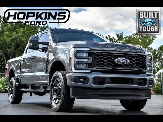 2023 Ford F-350 Lariat