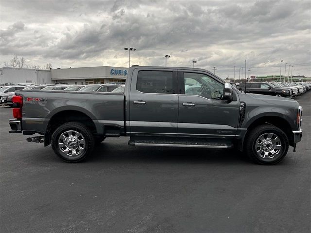 2023 Ford F-350 Lariat