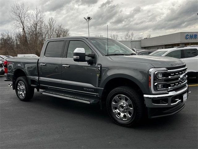 2023 Ford F-350 Lariat