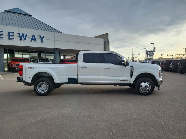 2023 Ford F-350 Lariat