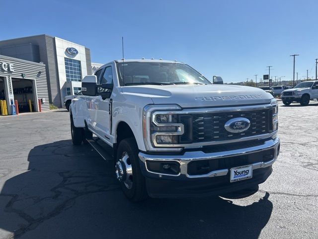 2023 Ford F-350 Lariat