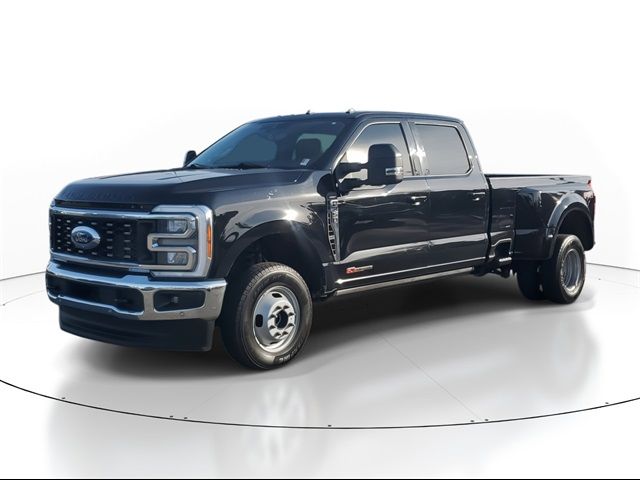 2023 Ford F-350 Lariat