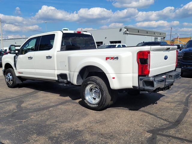 2023 Ford F-350 Lariat