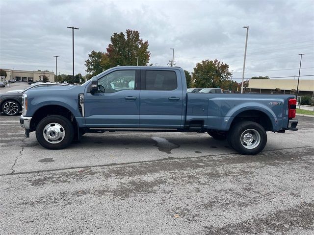 2023 Ford F-350 Lariat