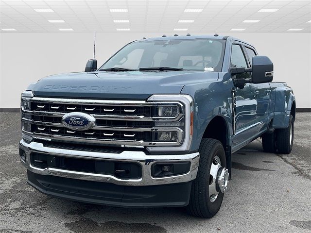 2023 Ford F-350 Lariat