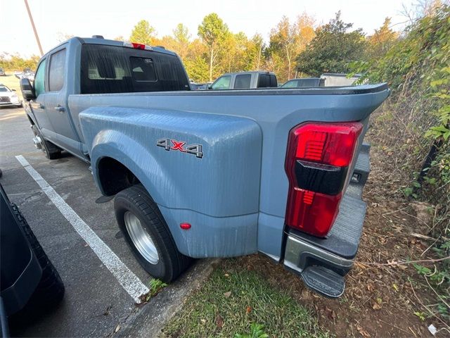 2023 Ford F-350 Lariat