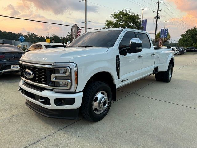 2023 Ford F-350 Lariat