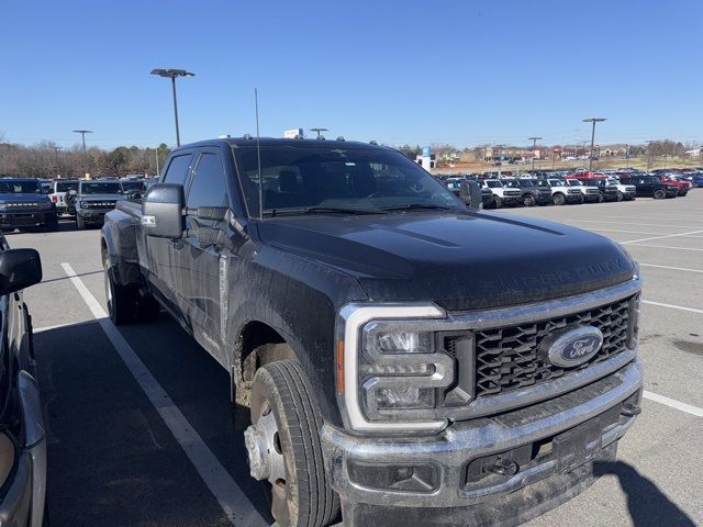 2023 Ford F-350 Lariat